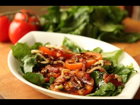 Topla povrtna salata sa slaninom, rajčicom i komoračem - Fini Recepti by Crochef