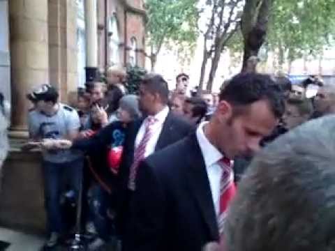 man utd hotel in london