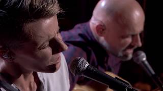 Perfect Match! K&#39;s Choice brengt eigen versie van &#39;Stand My Ground&#39; | Liefde Voor Muziek