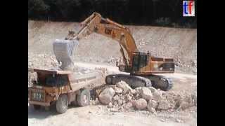 preview picture of video 'LGV Est - CAT 375LME & 769D Entr. Fougerolle Ballot, Woimbey - Benoite Vaux, France, 15.07.2003.'