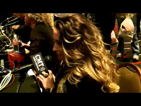 Heidi Newfield - Never Met A Cowboy I Didn't Like