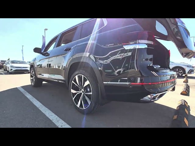 2024 Volkswagen Atlas Execline in Cars & Trucks in Medicine Hat