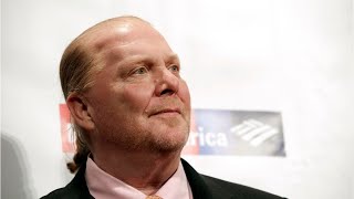 Download lagu 'The Chew' Hosts Address Batali Allegations mp3