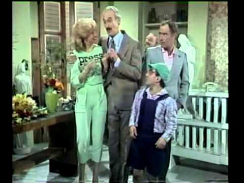 Calabromas - Borromeo va a la floreria