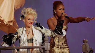 Gwen Stefani &amp; Eve - Rich Girl (The 47th Annual Grammy Awards 2005) HD