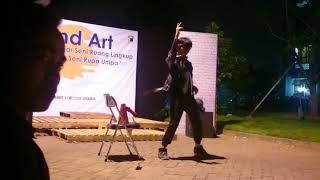 Download lagu nge Dance Pake lagu TIK TOK DJ AISYAH JATUH CINTA PADA JAMILAH mp3