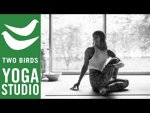 60 Minute Vinyasa Flow for Circulation and Energy - Day 28 Challenge
