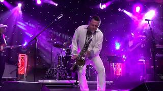 Givin' It Up - Richard Elliot at 2. Algarve Smooth Jazz Festival (2017)