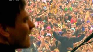 Calvin Harris - I&#39;m Not Alone (Live Oxegen 2009)