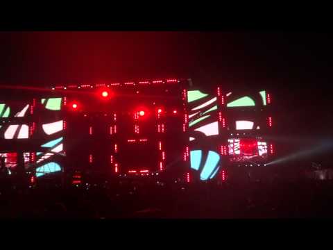 Kaskade vs. Nicky Romero -- Turn It Down Toulouse (Bassjackers Edit)