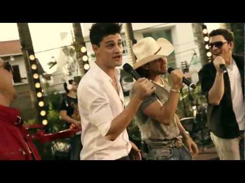 Luiz Henrique e Fernando - Caipira Memo  Part. Munhoz e Mariano