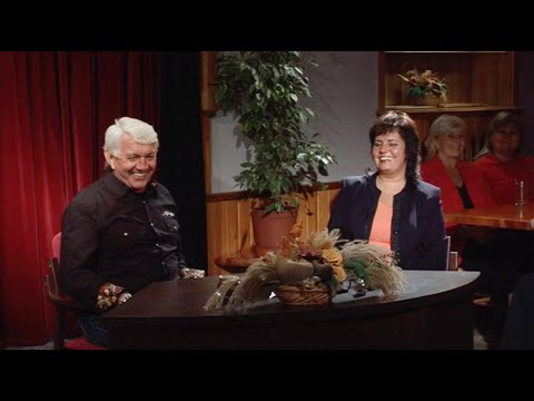 Jiří Krampol ~ Eva a Vašek ~ Boženka ~ skupina Iršava v Hospůdce u SURFu 2