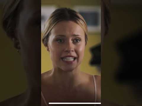 Lena got the power⚡️ #findmeinparis