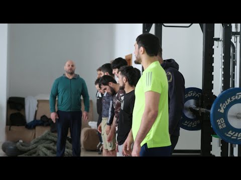 Team Azerbaijan in the misty mountains! 🏔️ 🇦🇿