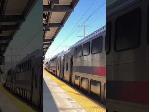 NJT #4609 trailing NJT Train to Trenton