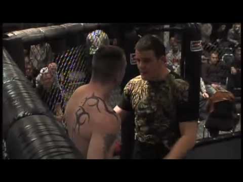 Cage Gladiators - GS(2008) Gareth Burbidge V Gareth Roberts - MMA