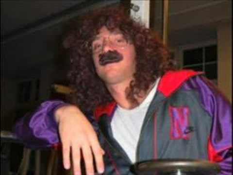 Klopper Em-Song Giga, ned mich sonder mir