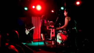 GO BETTY GO - UNREAL