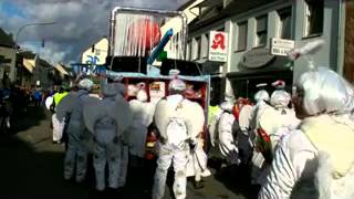 preview picture of video '3. Köln-Dünnwald 2012 -- Der Karnevalszug durch Dünnwald | IG-Hornpott'