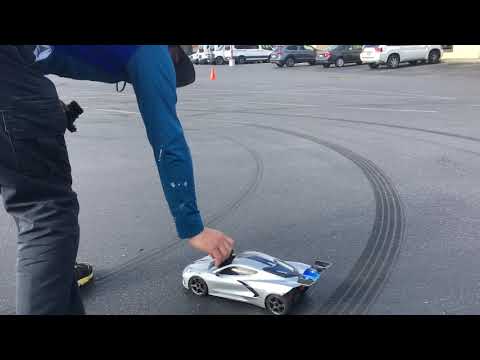 How to fix a Traxxas 4-Tec 3.0 from fishtailing spinning out randomly make it track straight Review