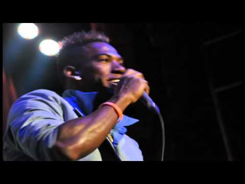 ENRIQUE ALVAREZ Y SU CHARANGA LATINA: CADA LOCO CON SU TEMA; Havana Club Stars Entertainment