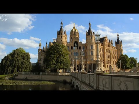 Das Schweriner Schloss - Sitz des Landtages Mecklenburg-Vorpommern