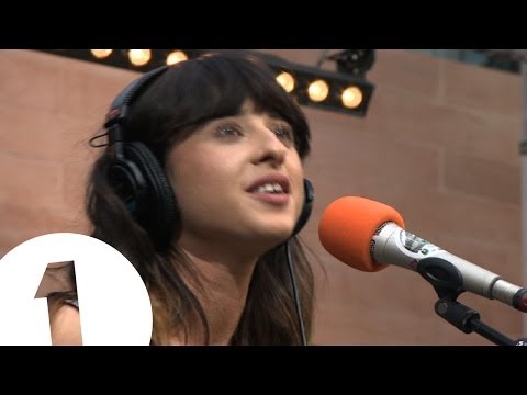 Foxes: No Scrubs (cover) - Live & Acoustic at G in the Park