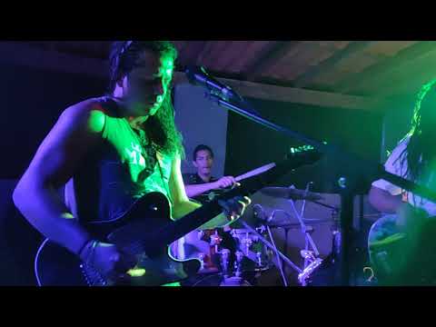X Feijoada Rock - Banda Catraca Rotativa - Enter Sandman - Metallica Cover