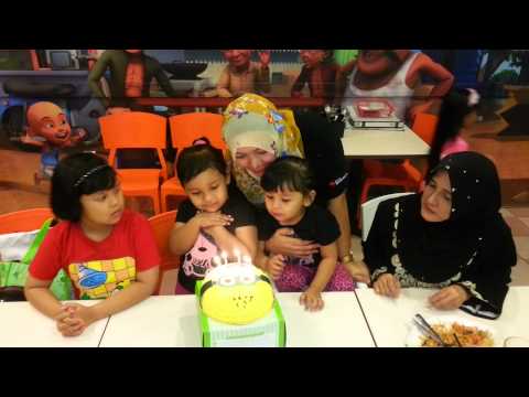 NUR QISYA ALANI TURN 4 ♡♡♡♡