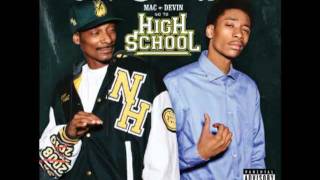 Wiz Khalifa &amp; Snoop Dogg - You Can Put It In A Zag, Imma Put It In A Blunt