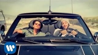 Travie Mccoy & Bruno Mars - Billionaire video