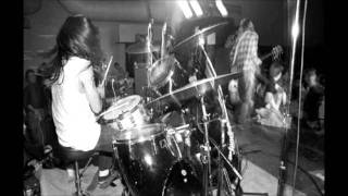 Nirvana - White Lace And Strange (Live In KAOS FM - 05/06/1987)