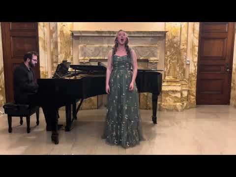 Caitlin Towell - Voi siete o luci belle by Isabella Colbran