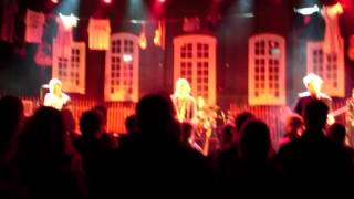 Delillos,"Det var Stones"