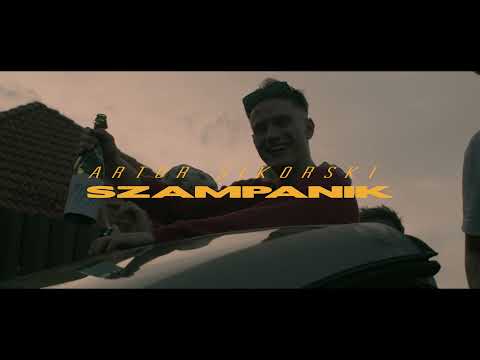 Szampanik - Artur Sikorski