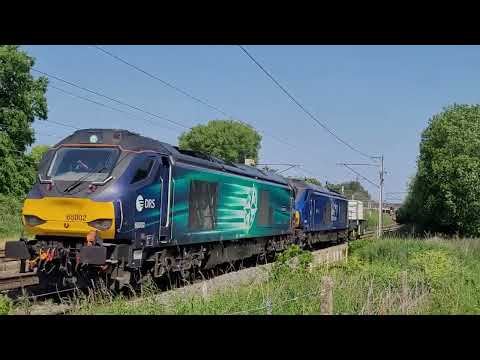 68 002 Intrepid & 68 007 Valiant at Bamfurlong Wigan, Sellafield- Crewe nuclear flask.  10/06/23