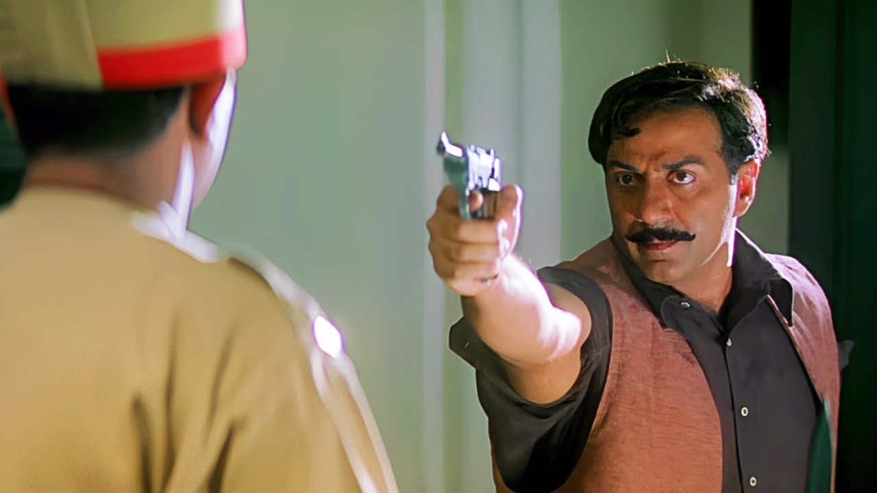 हम इस देश को आज़ाद करना चाहते है, क्या तुम्हे आज़ादी न?