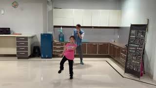 cleona dance  with f4fever song