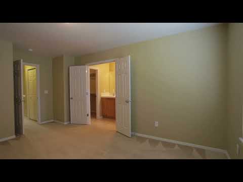 Spacious 3 Bedroom, 2.5 Bath Townhome Available in Hillsboro - 2 Car Garage! property video