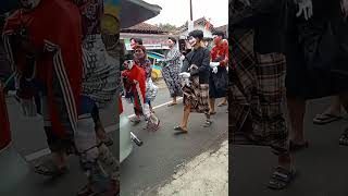Download lagu goyang sunat masal#HUTRI77# mp3