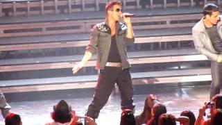 @NKOTB ~ RCMH ~ Looking Like Danger