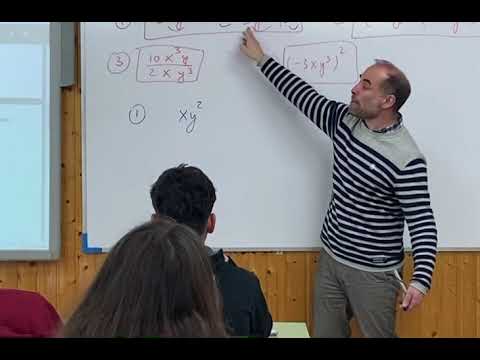 Vídeo: Operacións con monomios