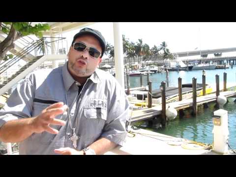 Robert Serraty Entrevista Exclusiva Bayside Miami FL 2012 HD