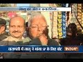 Lalu Yadav eats Banarasi Paan, campaigns for Samajwadi Party in Varanasi