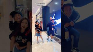 Download lagu Daddy gendong mami & Kak ara gendong Alvaro #keripikkentangmasboy #shorts #trending #comedy mp3