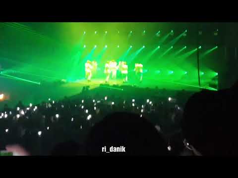 20180721 NEVER - WANNA ONE WORLD TOUR IN KL