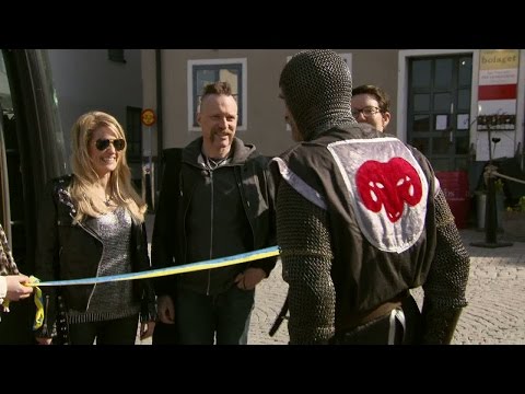 Här inviger Laila Bagge och Ralf Gyllenhammar Idol on tour i Visby - Idol Sverige (TV4)