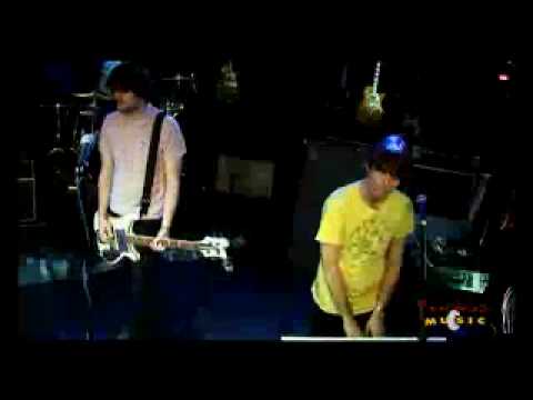 Klaxons - Atlantis to Interzone - Live on Fearless Music