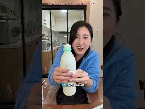 Jak uratować zepsute ciasto i zamienić je w pyszny roladę truskawkową 😲🍰🍓#shortvideo