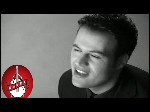 Aşkımız Göze Mi Geldi - Hakan Peker